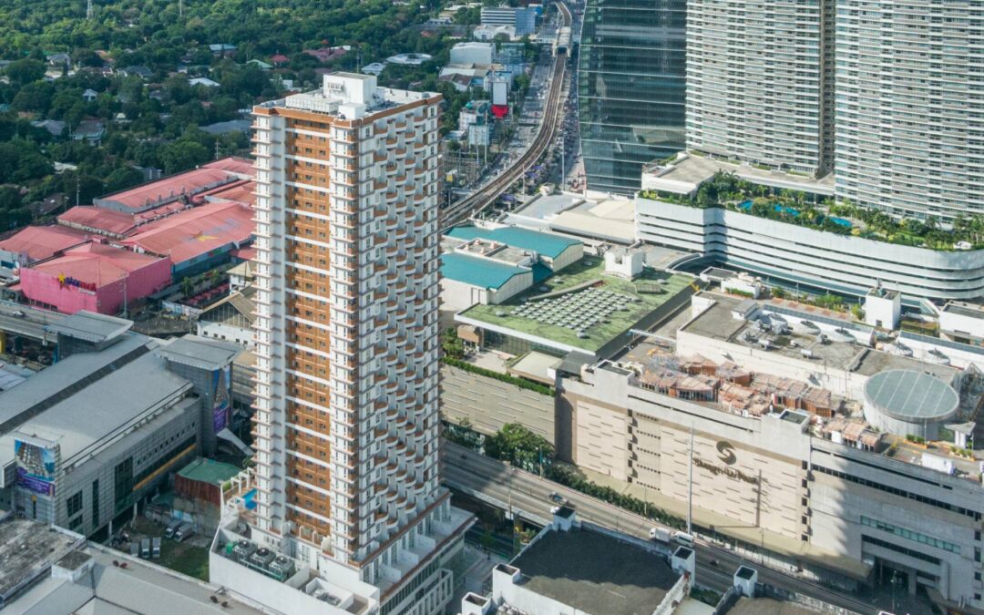 Why Investing In A Condo In Mandaluyong Saves You More Money In The Long Run