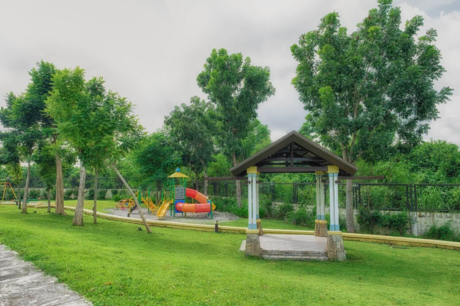 Pramana Residential Park Children's Playground