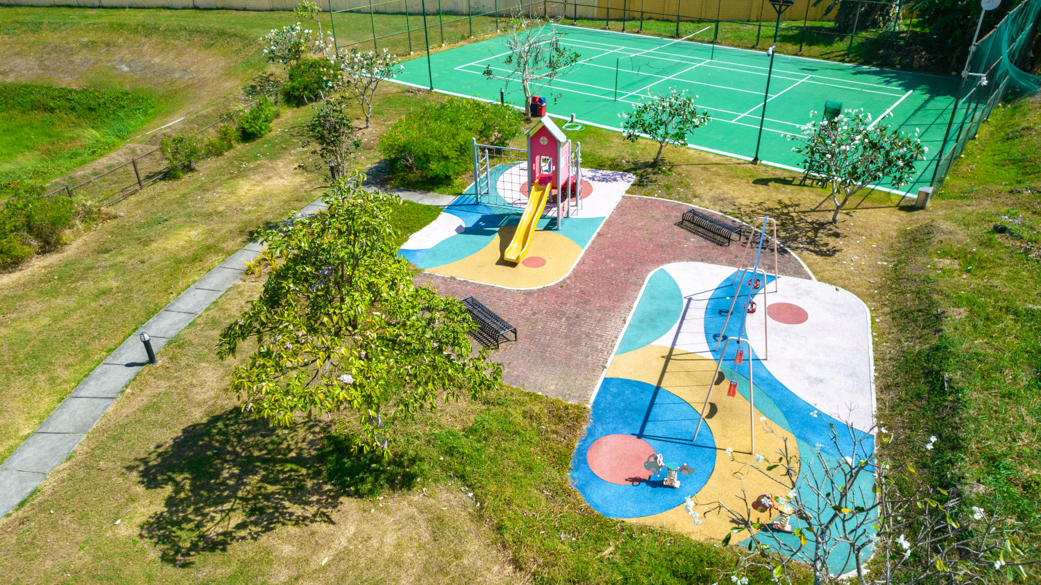 solen residences playground